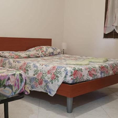Casa Vacanze Sos Flores Alghero Exteriör bild