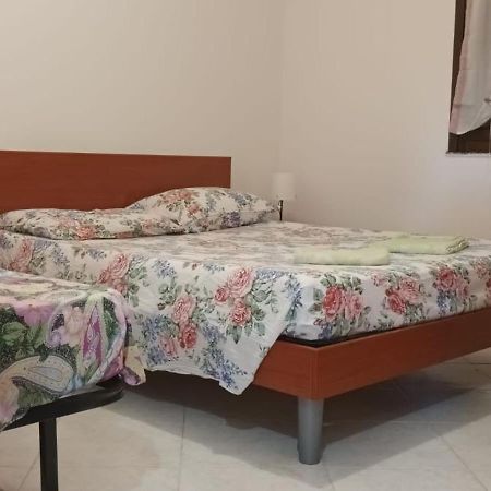 Casa Vacanze Sos Flores Alghero Exteriör bild